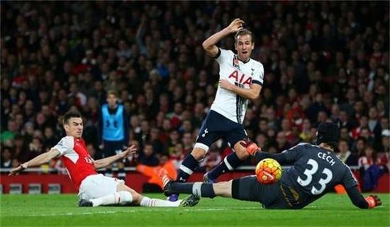 与此同时 与此同时